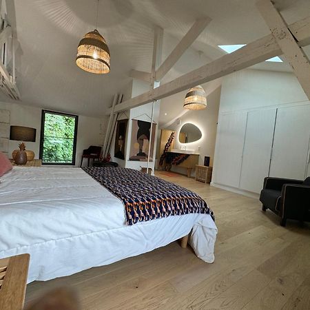 Demeure De Charme Vue Riviere Perigueux Piscine Parking Bed & Breakfast Exterior photo