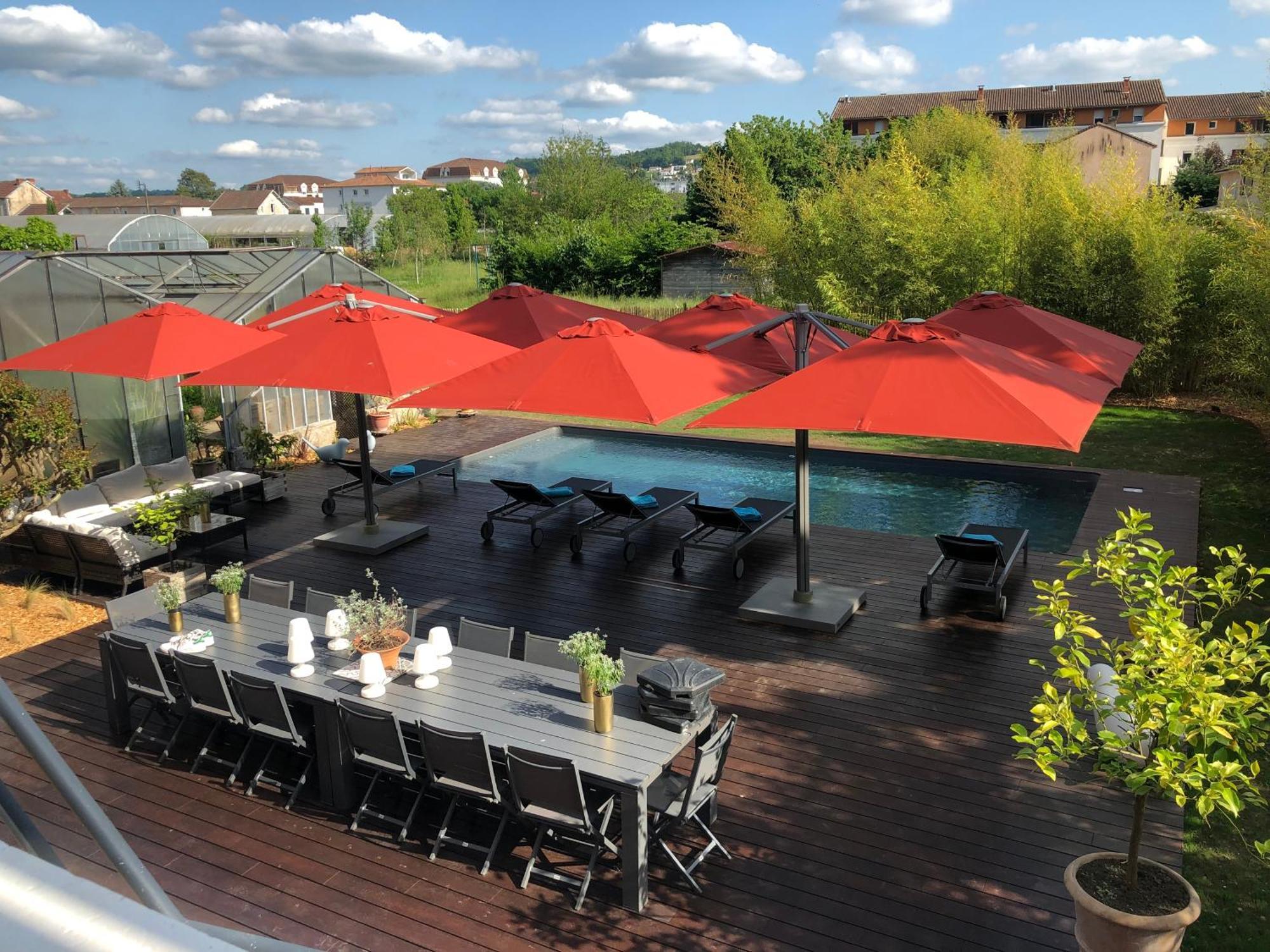 Demeure De Charme Vue Riviere Perigueux Piscine Parking Bed & Breakfast Exterior photo